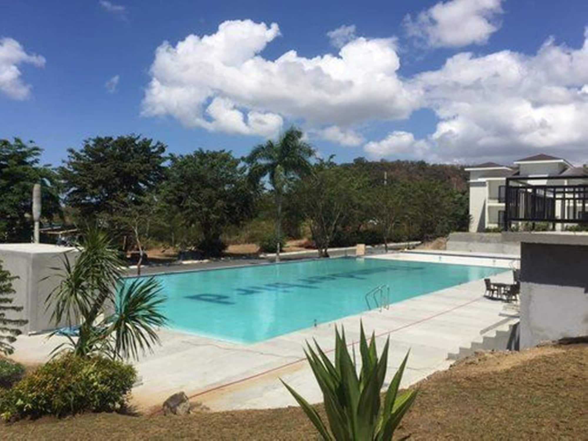 Thunderbird Resorts - Rizal Binangonan Luaran gambar