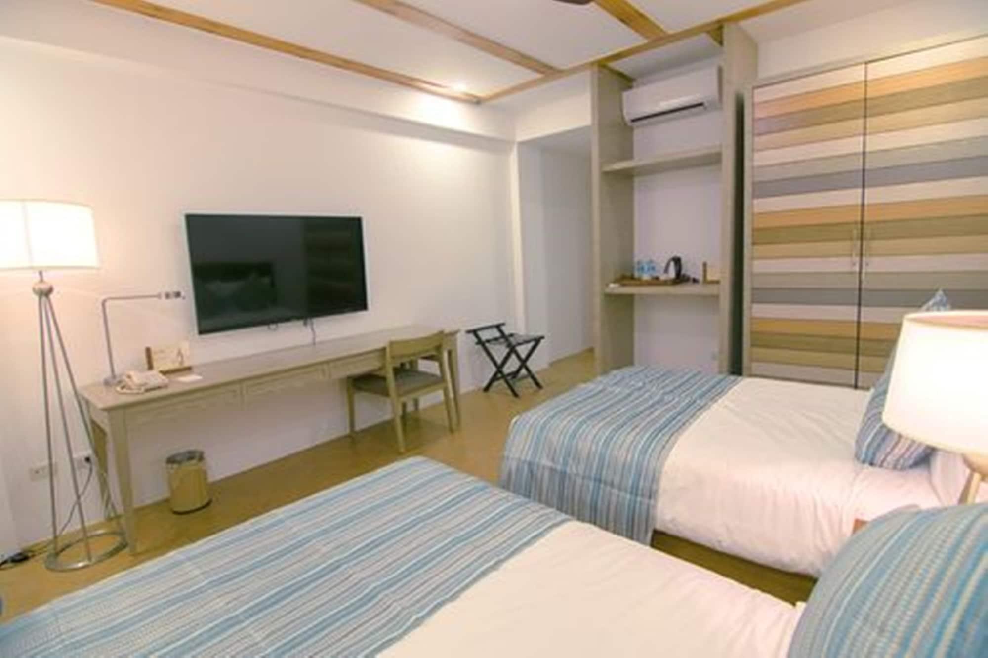 Thunderbird Resorts - Rizal Binangonan Luaran gambar