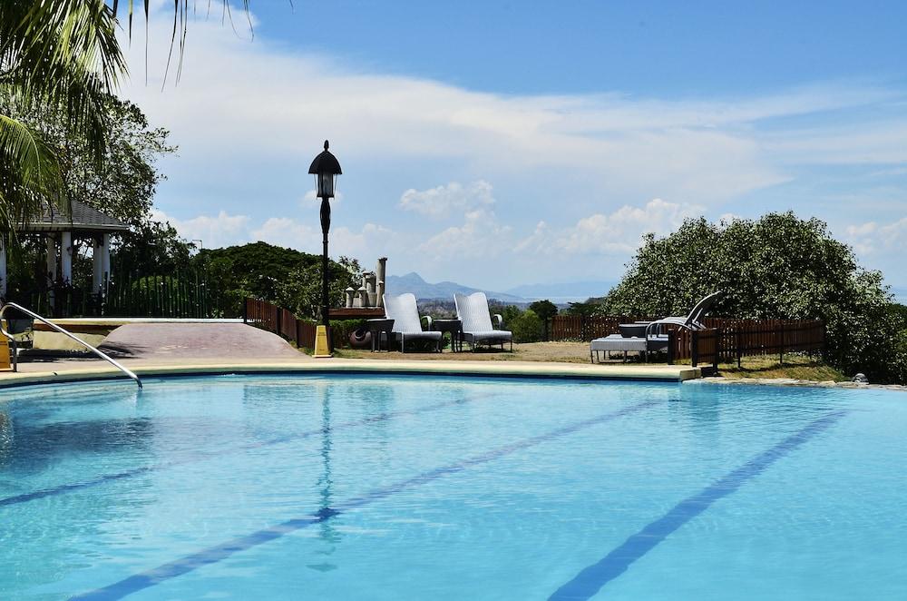 Thunderbird Resorts - Rizal Binangonan Luaran gambar