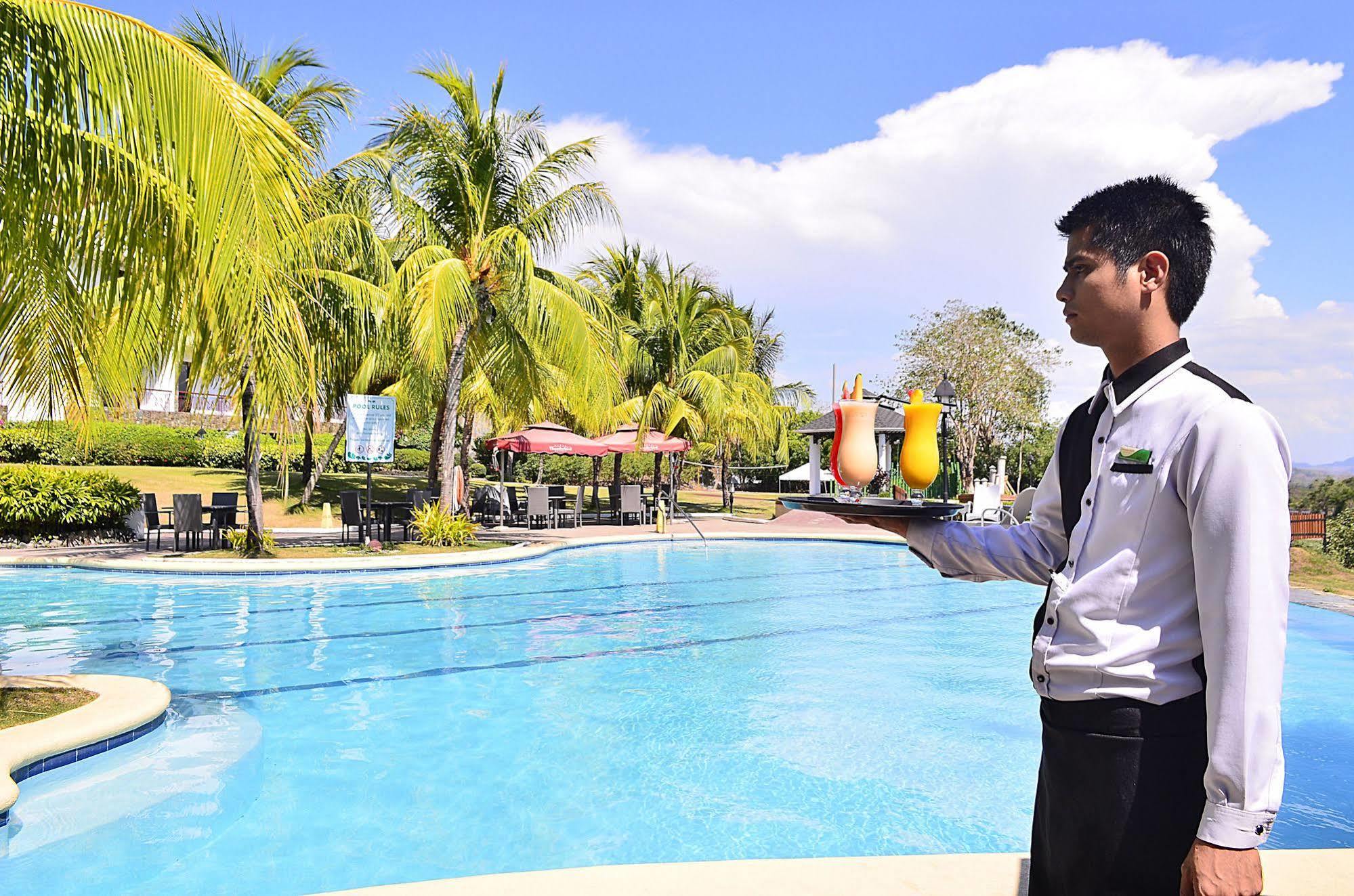 Thunderbird Resorts - Rizal Binangonan Luaran gambar