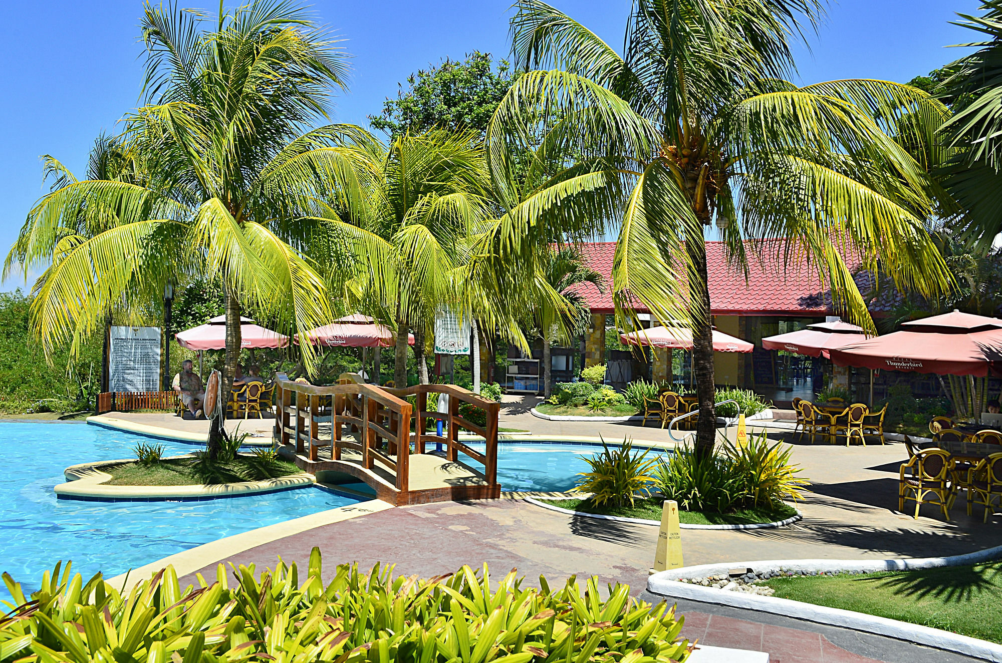 Thunderbird Resorts - Rizal Binangonan Luaran gambar
